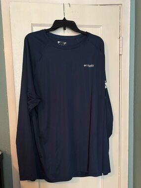 Columbia Men's Long-Sleeve Performance Shirt - Navy Blue
